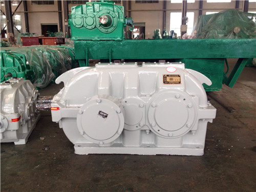 蝸輪蝸桿減速機的使用壽命一般是多長?